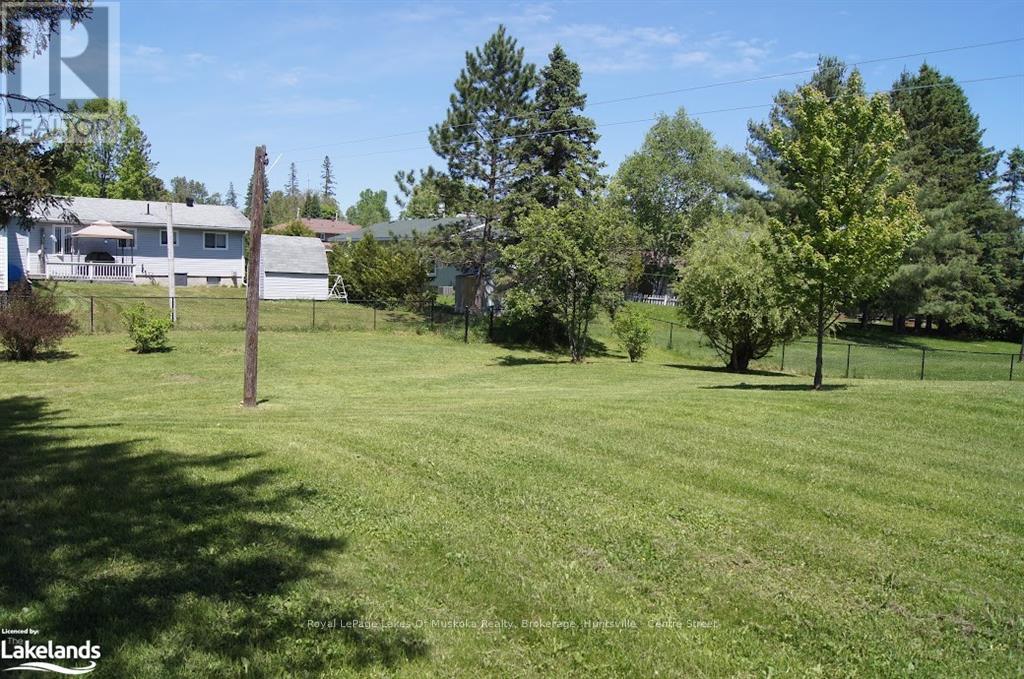 27 John Street, Burk's Falls, Ontario  P0A 1C0 - Photo 8 - X10438999