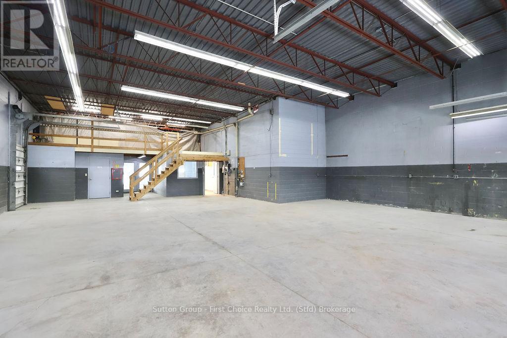 388 - 390 Romeo Street S, Stratford, Ontario  N5A 4T9 - Photo 6 - X10780510