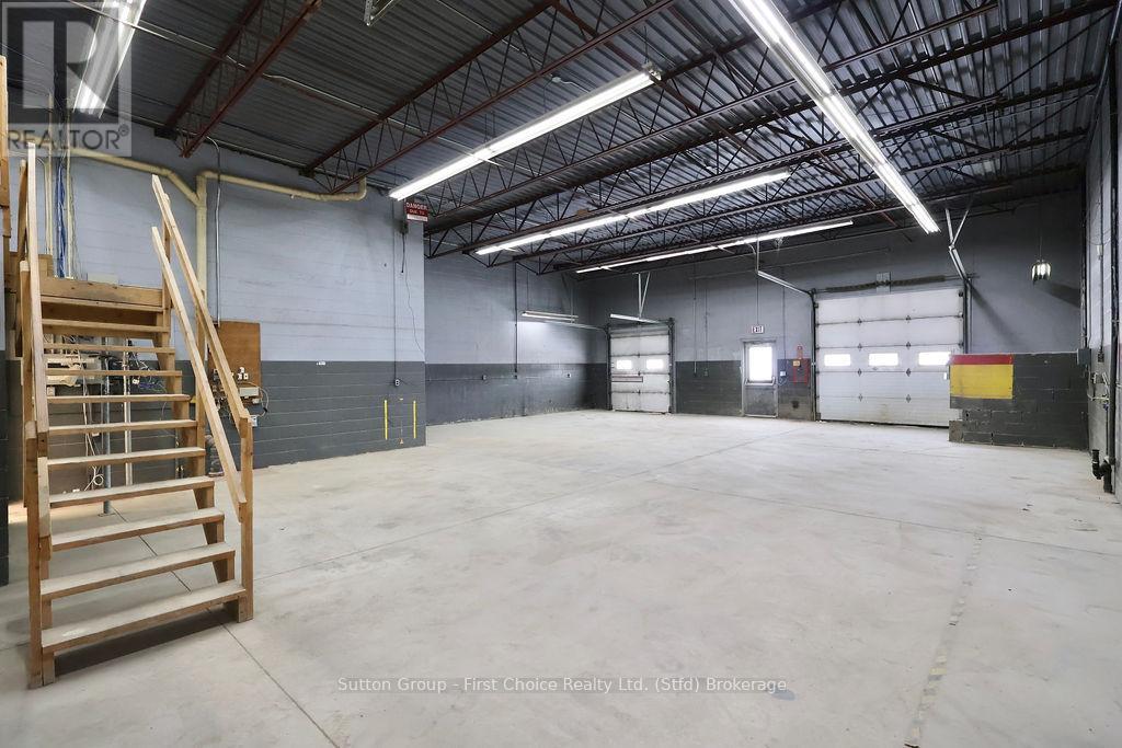 388 - 390 Romeo Street S, Stratford, Ontario  N5A 4T9 - Photo 8 - X10780510