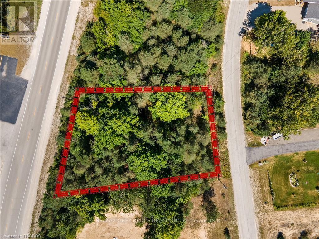 9 Campbell Crescent, South Bruce Peninsula, Ontario  N0H 2G0 - Photo 3 - X10845995