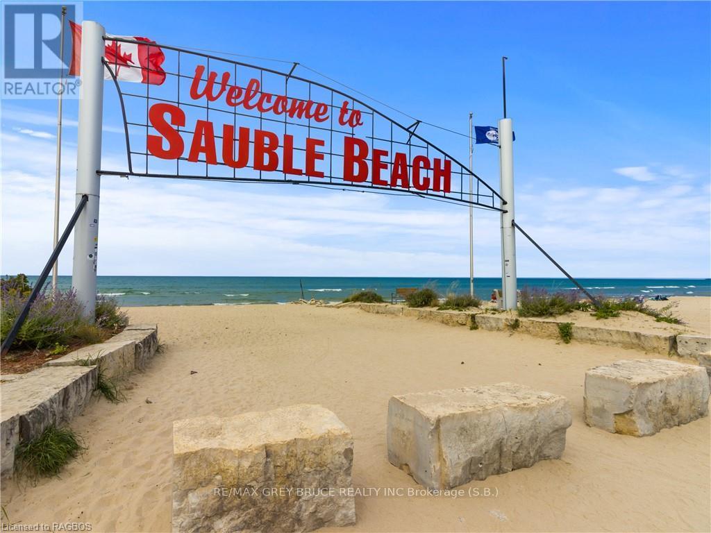 9 Campbell Crescent, South Bruce Peninsula, Ontario  N0H 2G0 - Photo 6 - X10845995