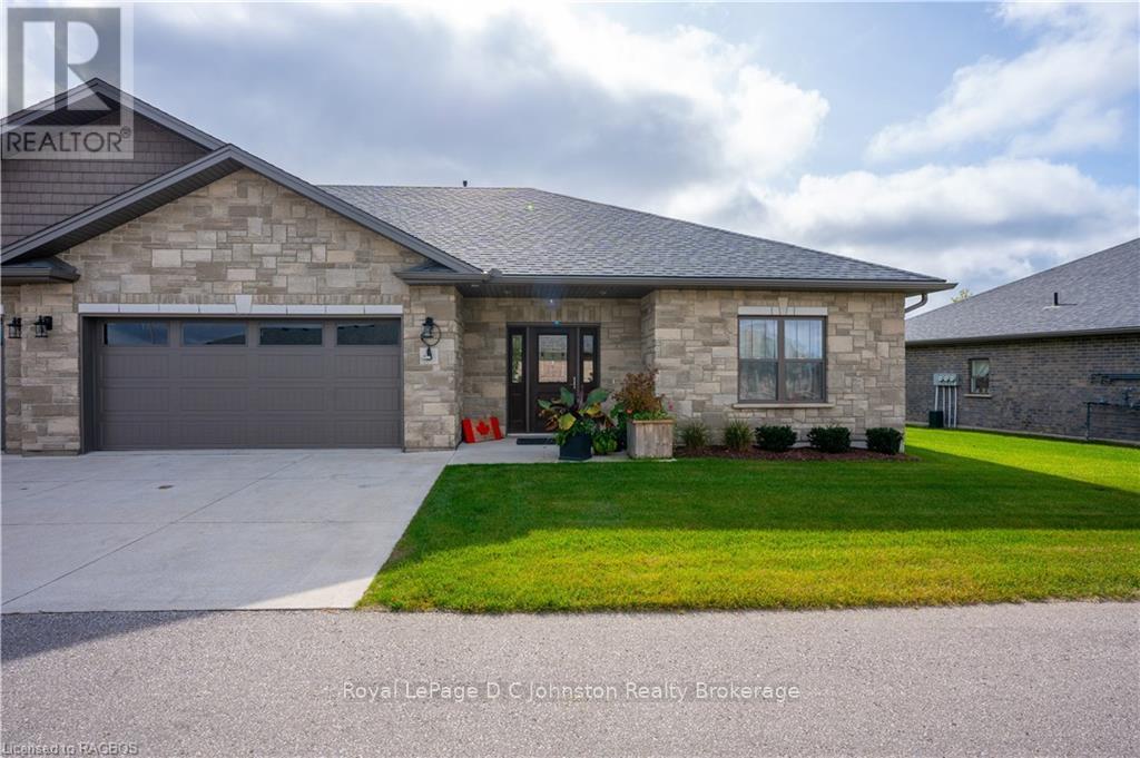 3 - 1050 Waterloo Street, Saugeen Shores, Ontario  N0H 2C4 - Photo 2 - X10846729