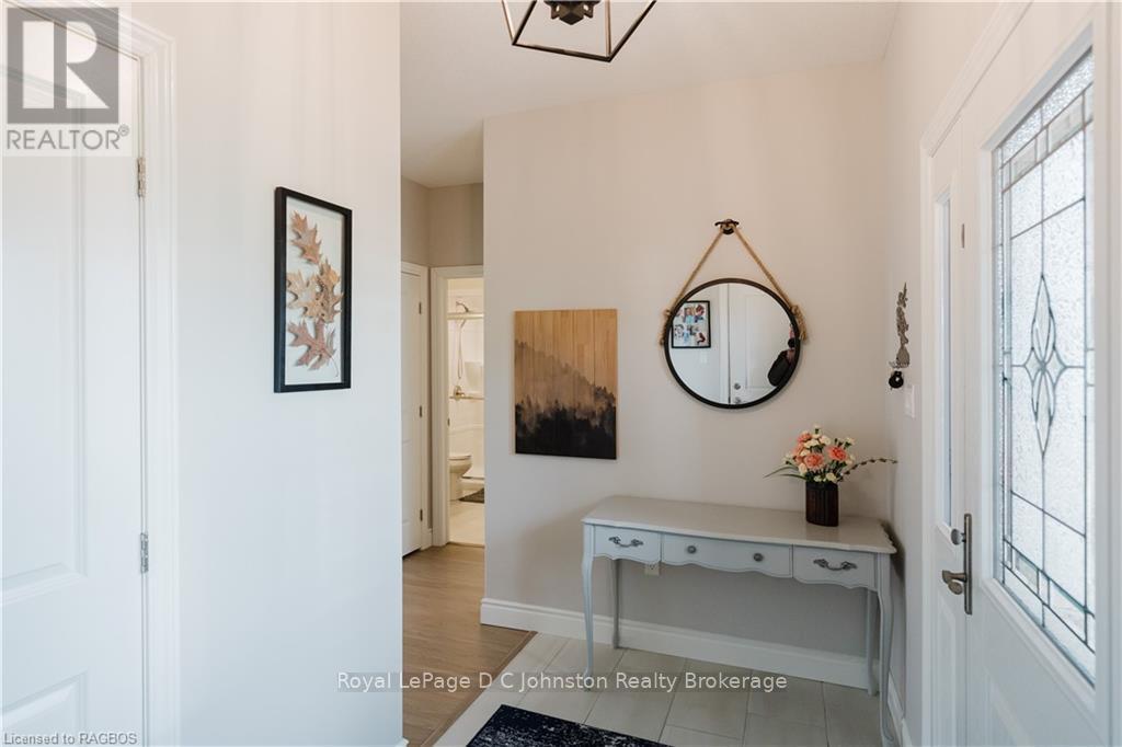 3 - 1050 Waterloo Street, Saugeen Shores, Ontario  N0H 2C4 - Photo 4 - X10846729
