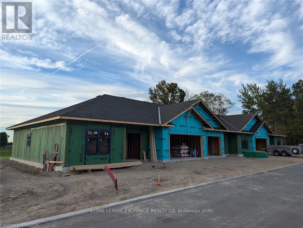8 - 1182 Queen Street, Kincardine, Ontario  N2Z 1G4 - Photo 3 - X10846770