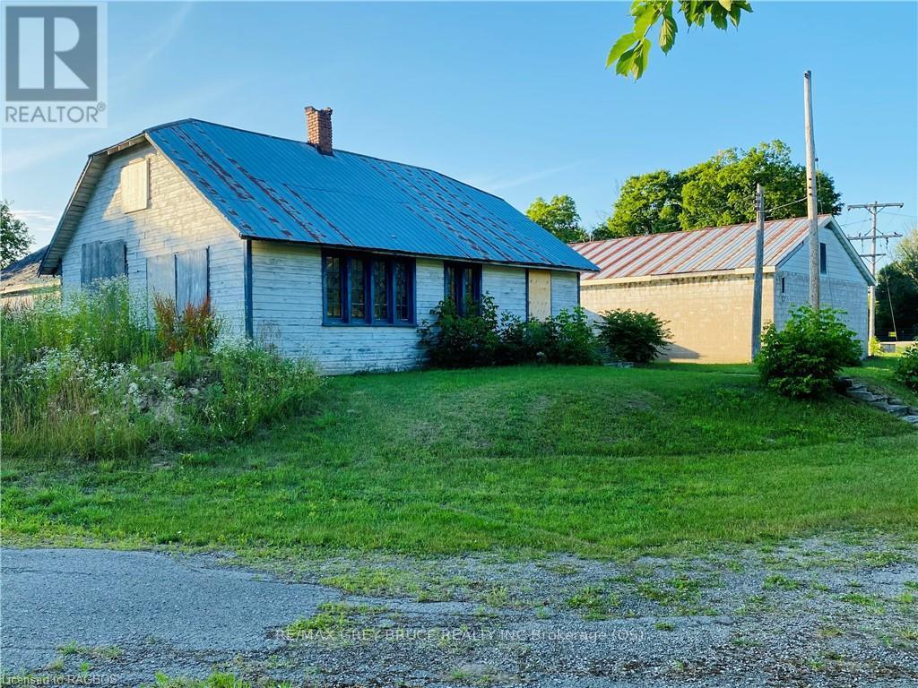 Lt 41,75,40 Portland Street, Georgian Bluffs, Ontario  N0H 2K0 - Photo 15 - X10846773
