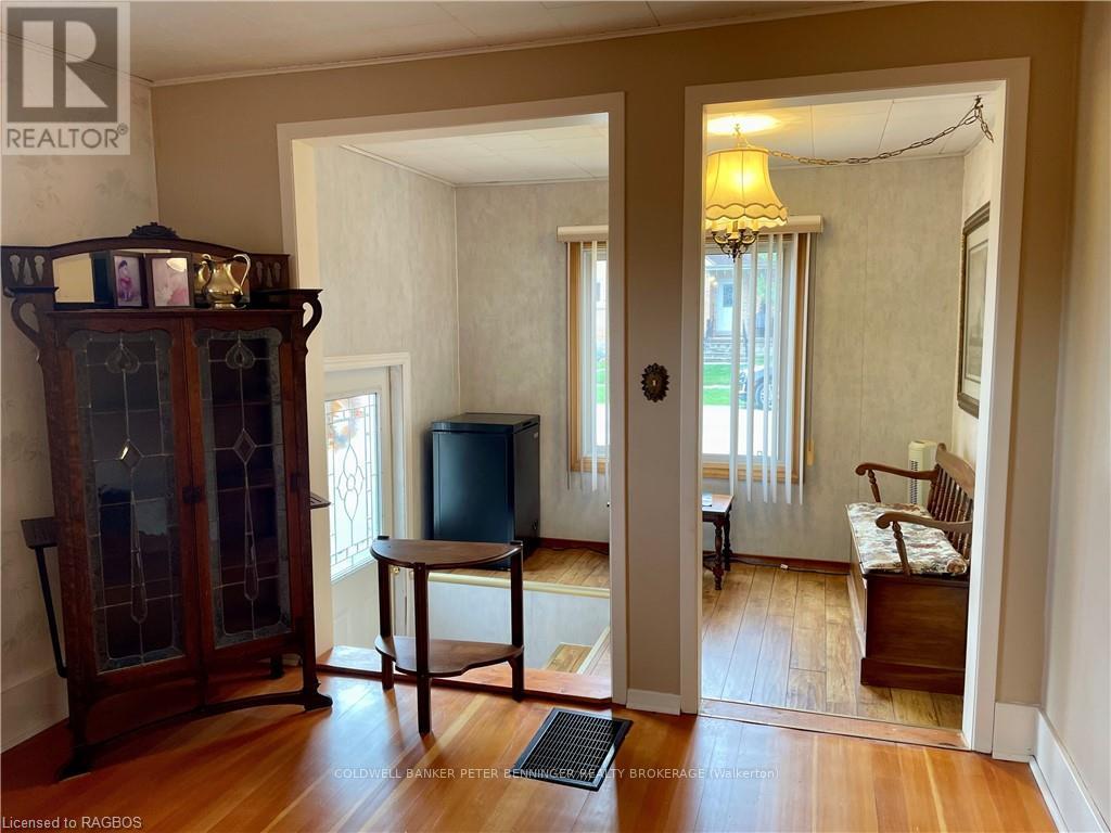 406 Jane Street, Brockton, Ontario  N0G 2V0 - Photo 4 - X10846775