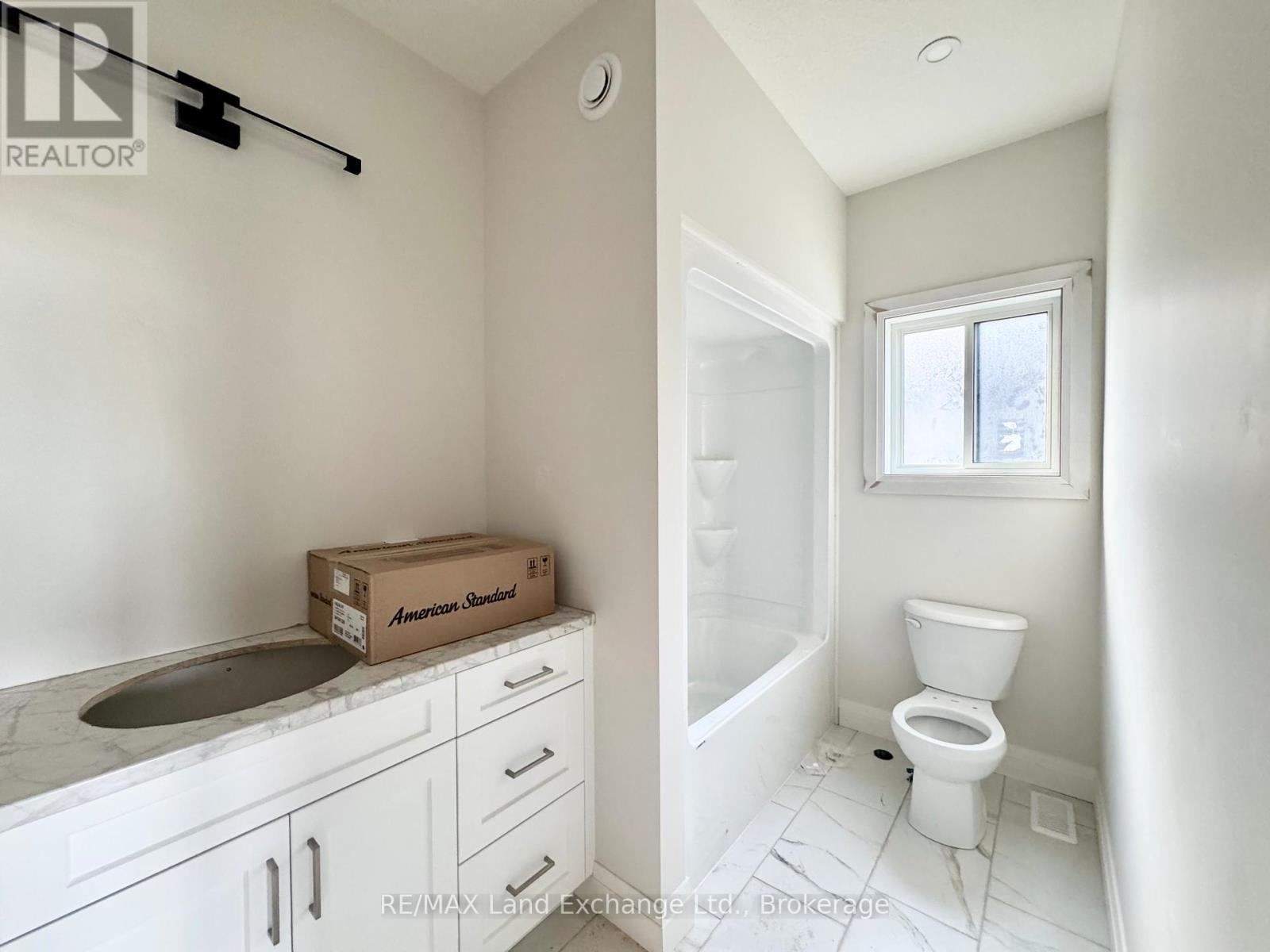 155 Westlinks Drive, Saugeen Shores, Ontario  N0H 2C3 - Photo 3 - X10846783