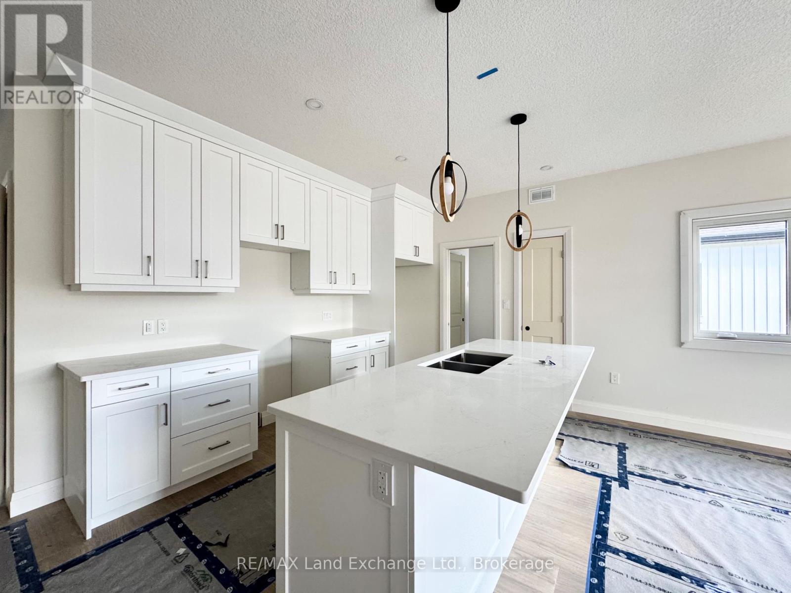 155 Westlinks Drive, Saugeen Shores, Ontario  N0H 2C3 - Photo 4 - X10846783