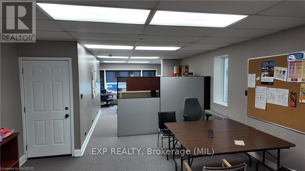 290 10th Street, Hanover, Ontario  N4N 1P2 - Photo 9 - X10846795