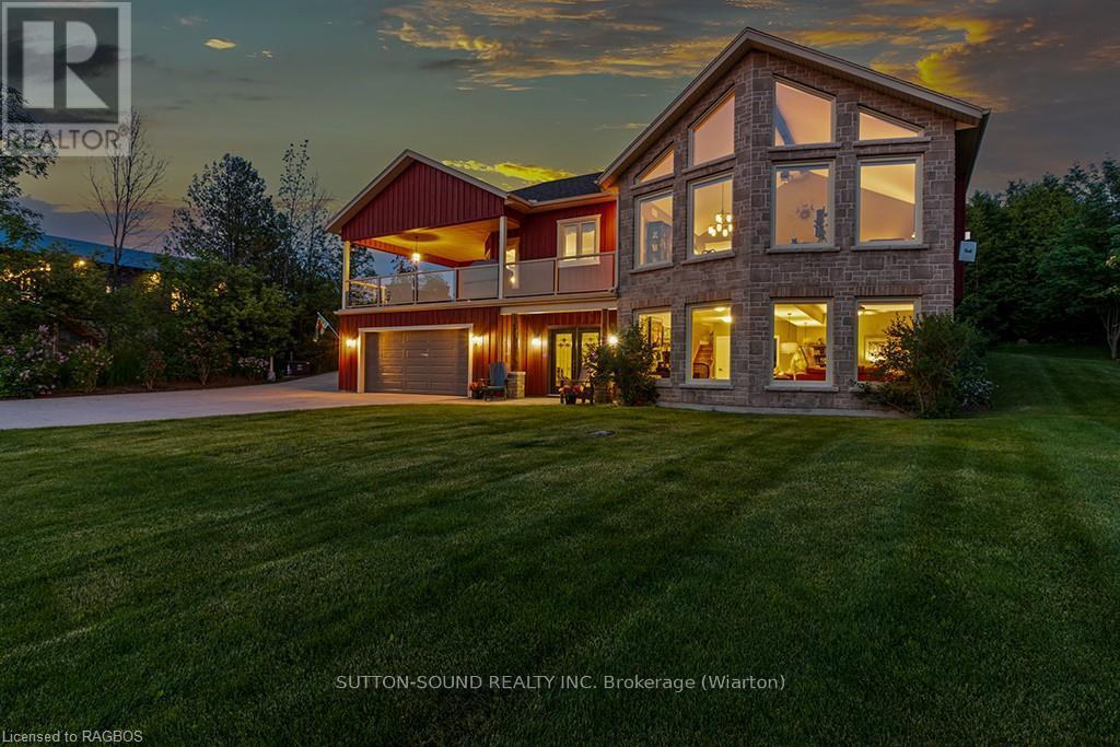 136 SUNSET BOULEVARD, Georgian Bluffs, Ontario