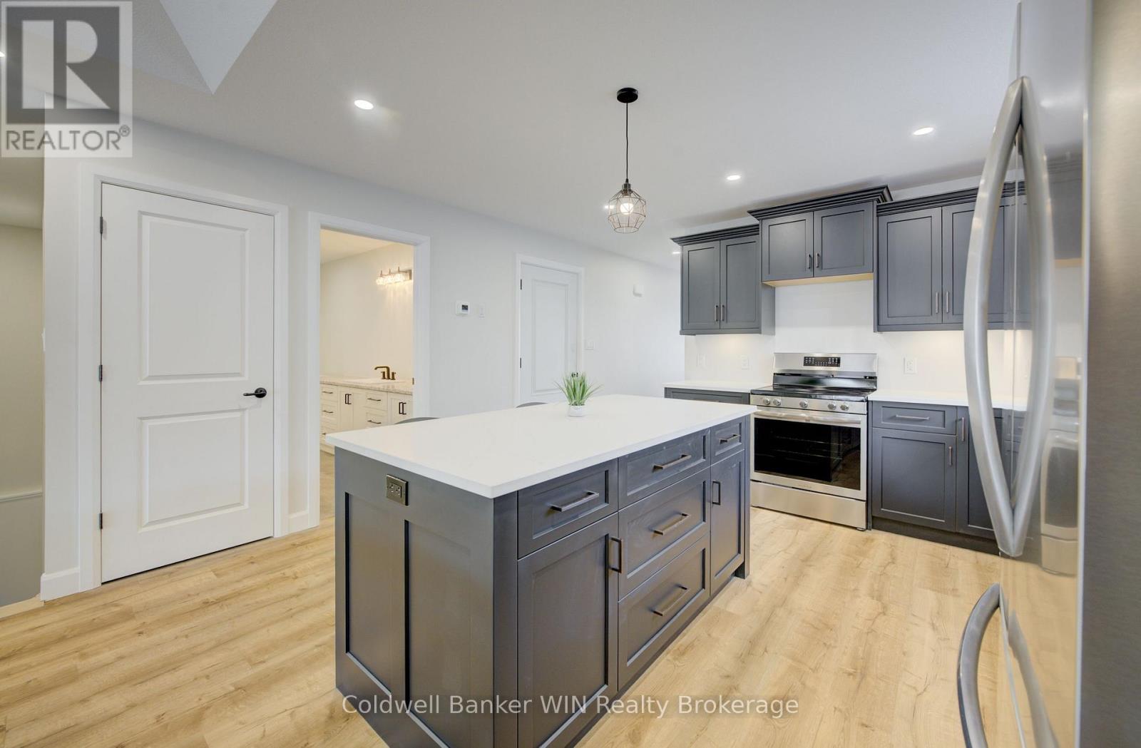 217 Elgin Street, Minto (Palmerston), Ontario  N0G 2P0 - Photo 6 - X10846940