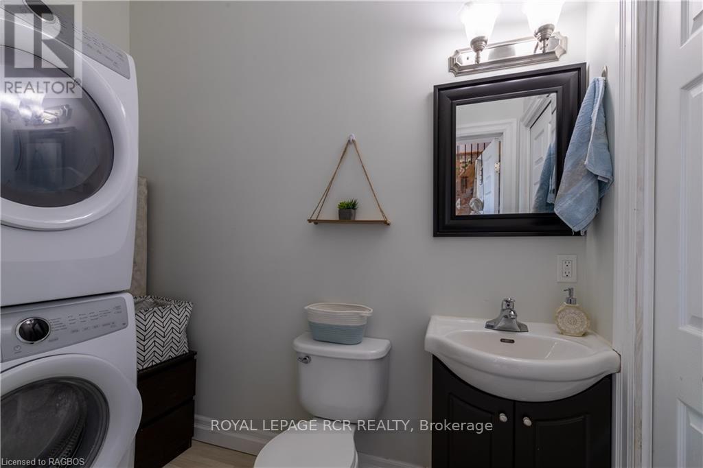 424 Royal Street E, North Perth, Ontario  N4W 2S3 - Photo 21 - X10845881