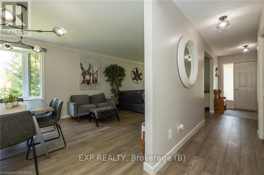 320 1st Street W, Owen Sound, Ontario  N4K 6R4 - Photo 10 - X10847026