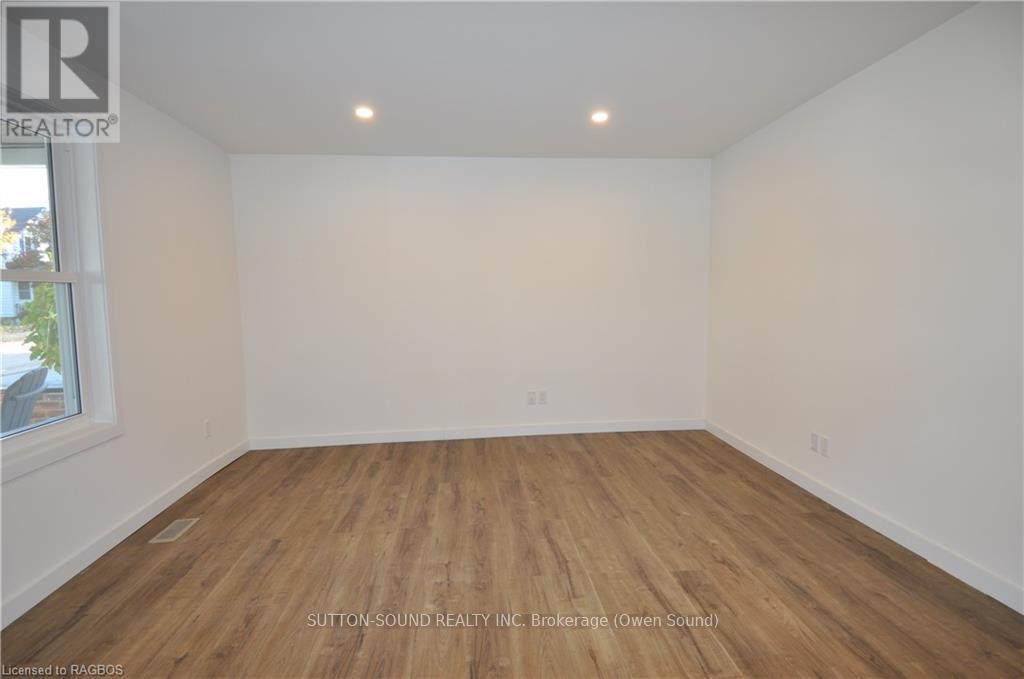 601 7th St A E, Owen Sound, Ontario  N4K 1K4 - Photo 5 - X10847038