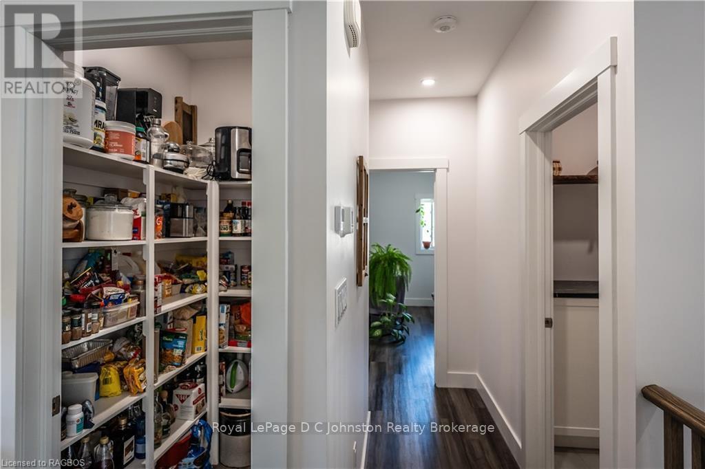 222 Anglesia Street N, Saugeen Shores, Ontario  N0H 2L0 - Photo 16 - X10846978