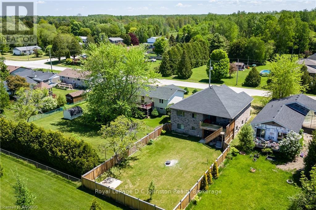 222 Anglesia Street N, Saugeen Shores, Ontario  N0H 2L0 - Photo 3 - X10846978