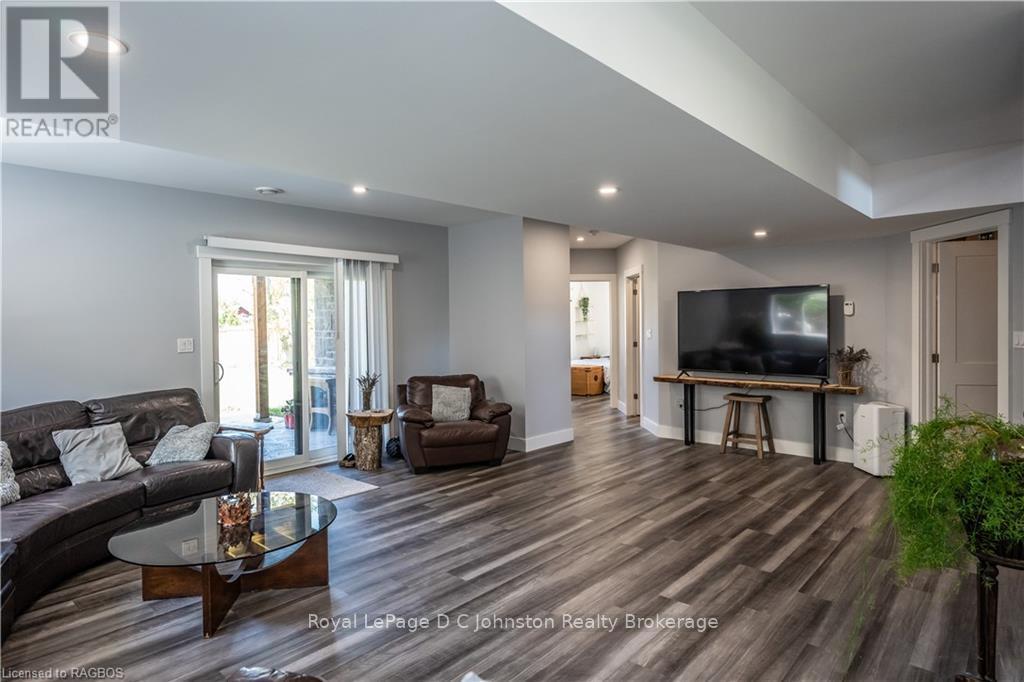 222 Anglesia Street N, Saugeen Shores, Ontario  N0H 2L0 - Photo 31 - X10846978