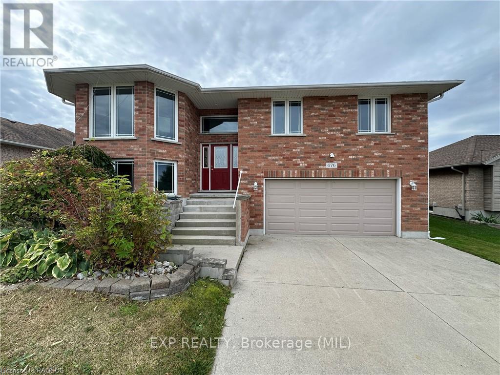 676 23rd Avenue, Hanover, Ontario  N4N 3X4 - Photo 1 - X10847097