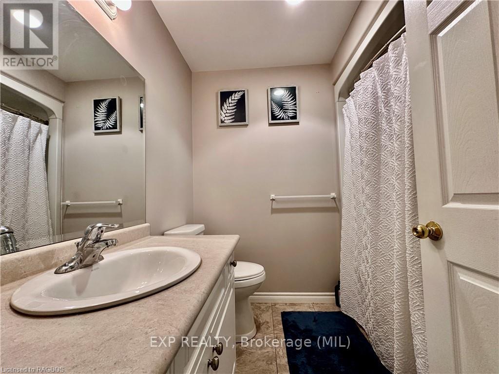 676 23rd Avenue, Hanover, Ontario  N4N 3X4 - Photo 7 - X10847097