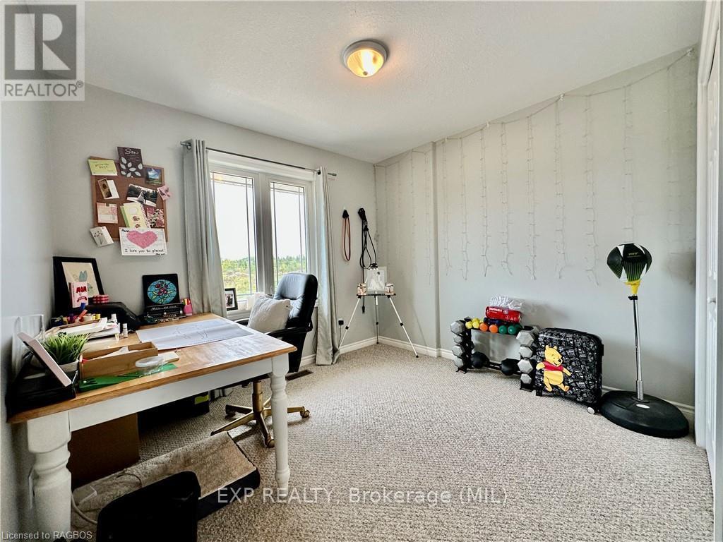 676 23rd Avenue, Hanover, Ontario  N4N 3X4 - Photo 8 - X10847097
