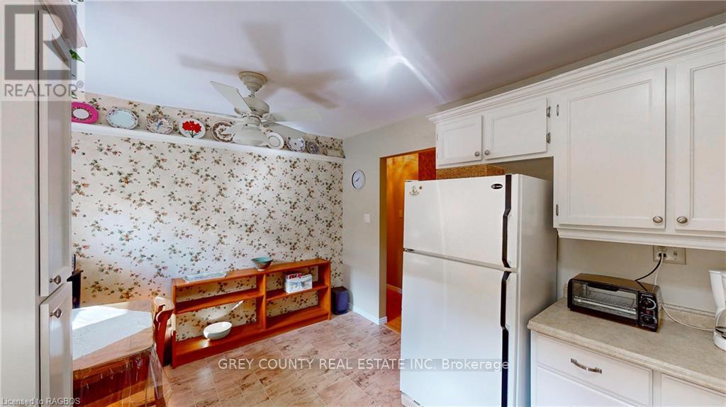 63 Greyview Drive, Grey Highlands, Ontario  N0C 1H0 - Photo 17 - X10846495