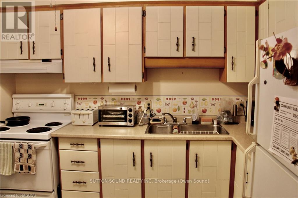 305 - 860 9th Street, Owen Sound, Ontario  N4K 1R2 - Photo 7 - X10847071
