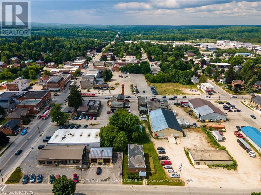 30 Walker Street, Grey Highlands (Markdale), Ontario  N0C 1H0 - Photo 3 - X10847311