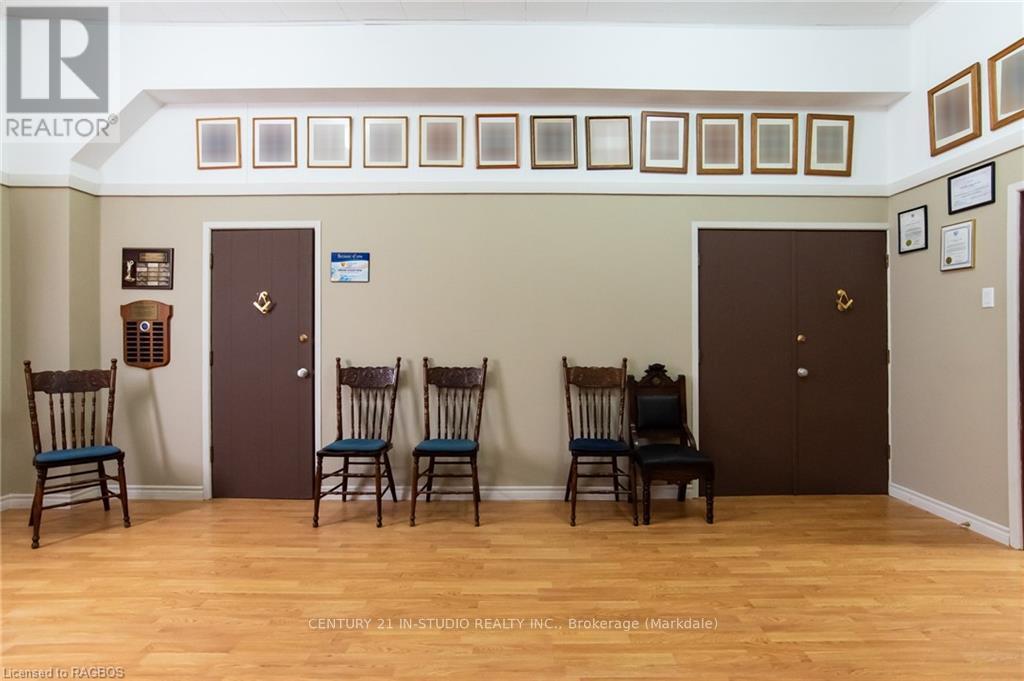 30 Walker Street, Grey Highlands (Markdale), Ontario  N0C 1H0 - Photo 8 - X10847311