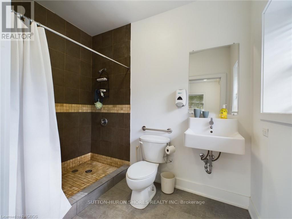 12 Leggett Lane, Kincardine, Ontario  N0G 2T0 - Photo 22 - X10847580