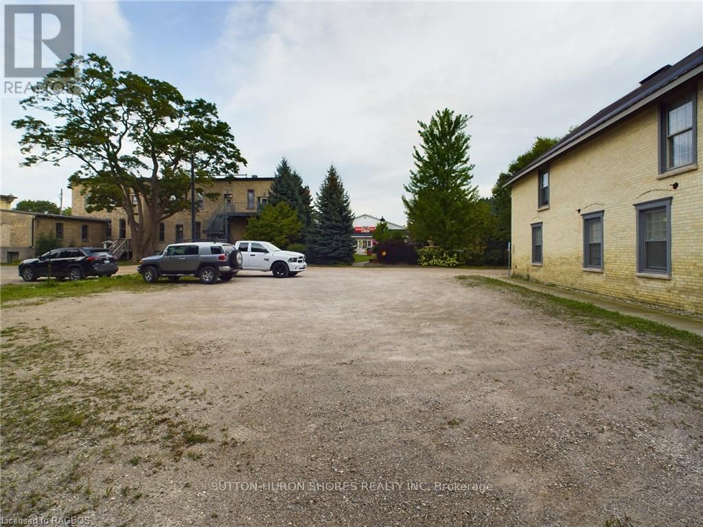 12 Leggett Lane, Kincardine, Ontario  N0G 2T0 - Photo 6 - X10847580