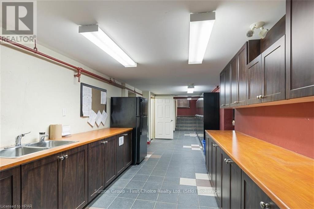 Rear - 107 Erie Street, Stratford, Ontario  N5A 2M5 - Photo 25 - X10782243