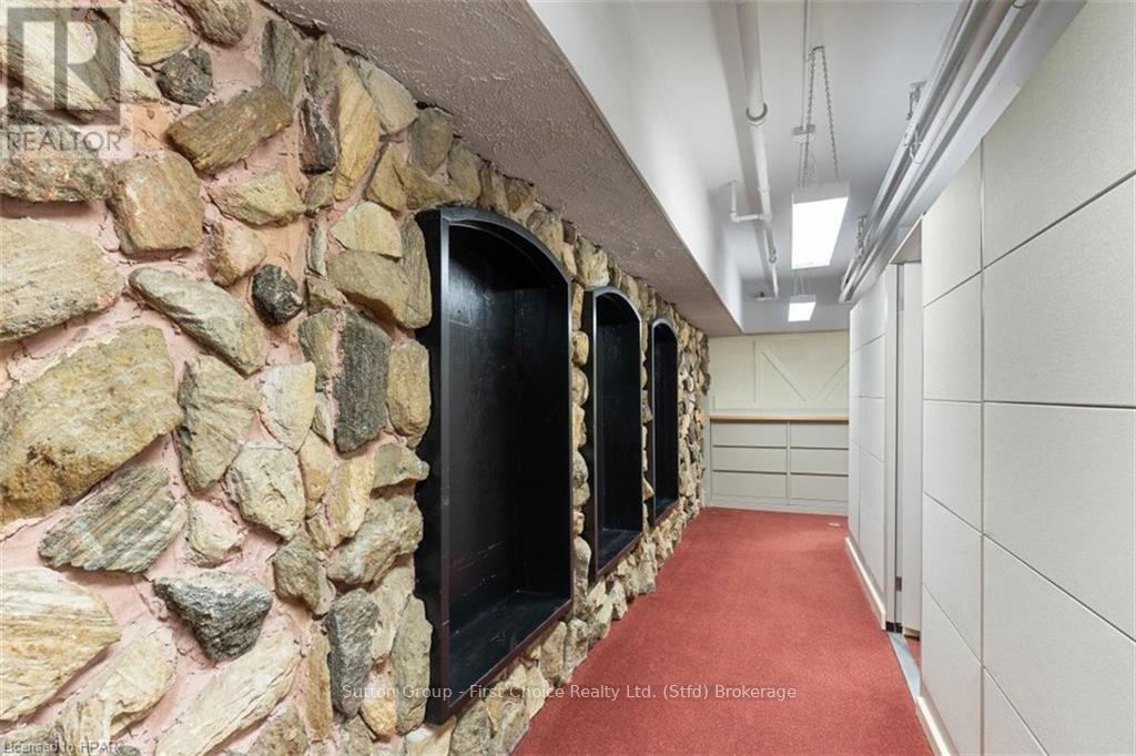 Rear - 107 Erie Street, Stratford, Ontario  N5A 2M5 - Photo 31 - X10782243