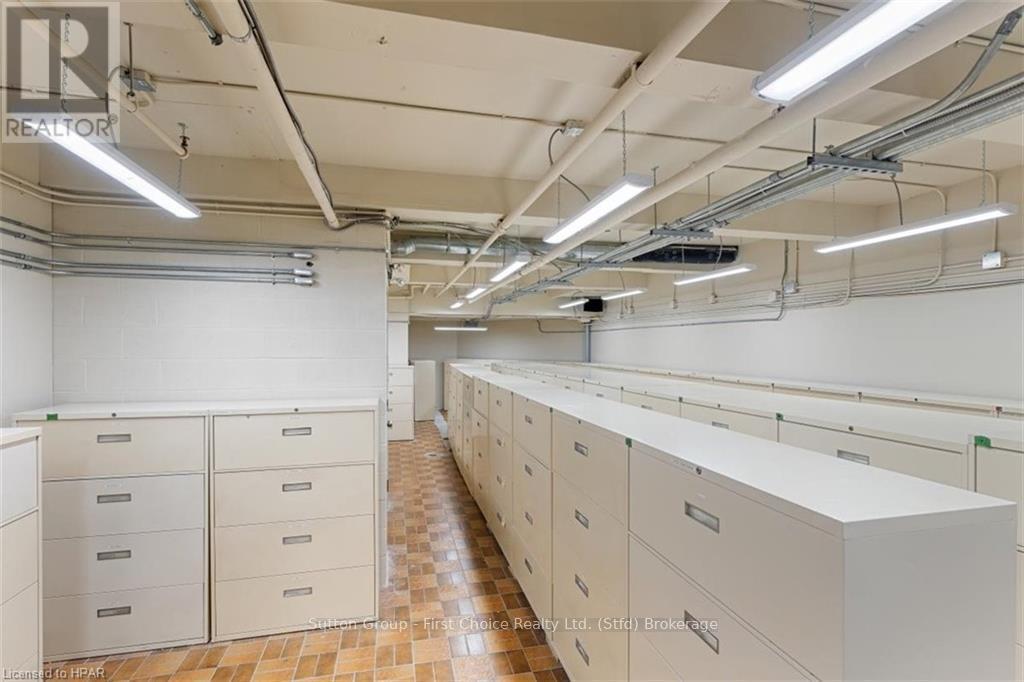 Rear - 107 Erie Street, Stratford, Ontario  N5A 2M5 - Photo 34 - X10782243