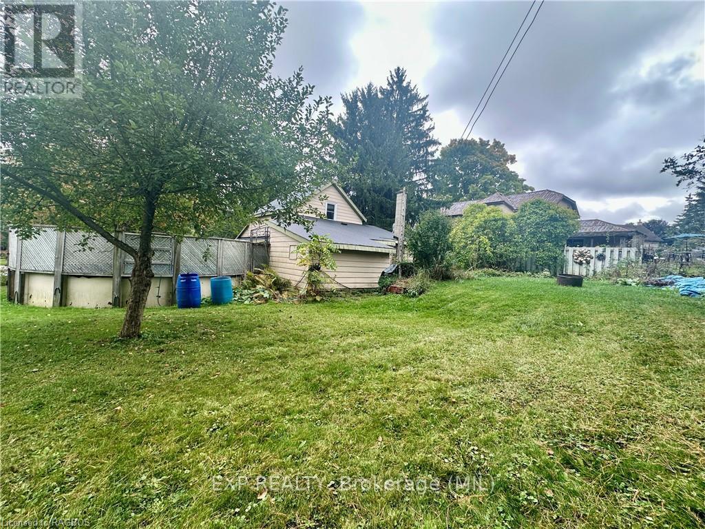 97 Griffith Street, Brockton, Ontario  N0G 2V0 - Photo 14 - X10847056