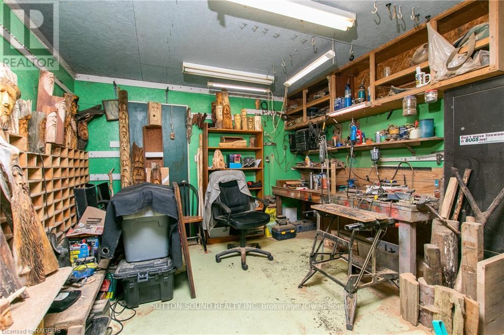 150 Sir Johns Crescent, Georgian Bluffs, Ontario  N0H 2K0 - Photo 39 - X10848085