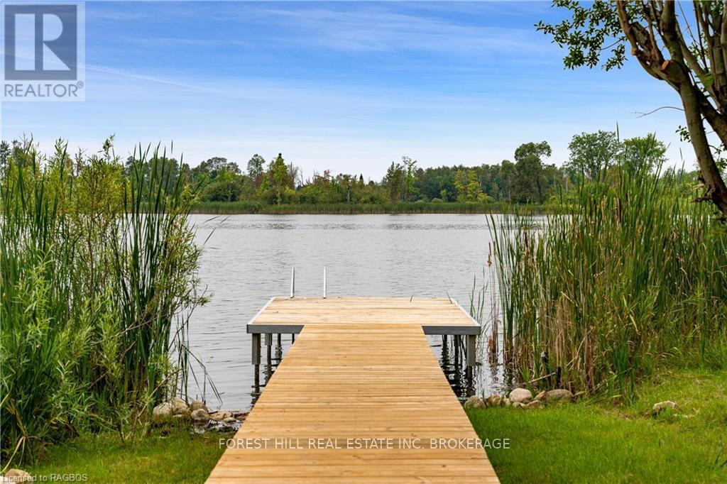 117 Hawthorn Lane, Grey Highlands, Ontario  N0C 1H0 - Photo 3 - X10846428