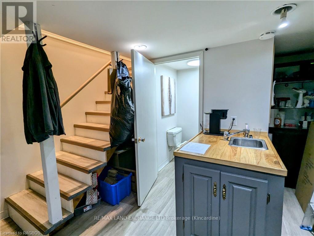 284 Harbour Street, Kincardine, Ontario  N2Z 2X9 - Photo 7 - X10846977