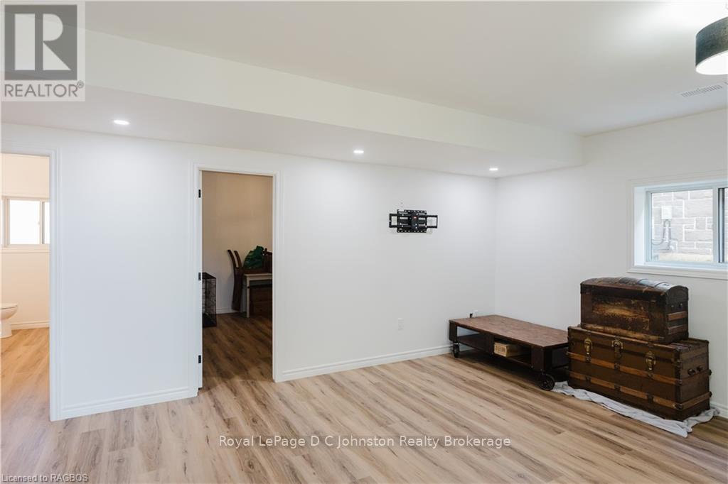 403 Northport Drive, Saugeen Shores, Ontario  N0H 2C8 - Photo 26 - X10847077