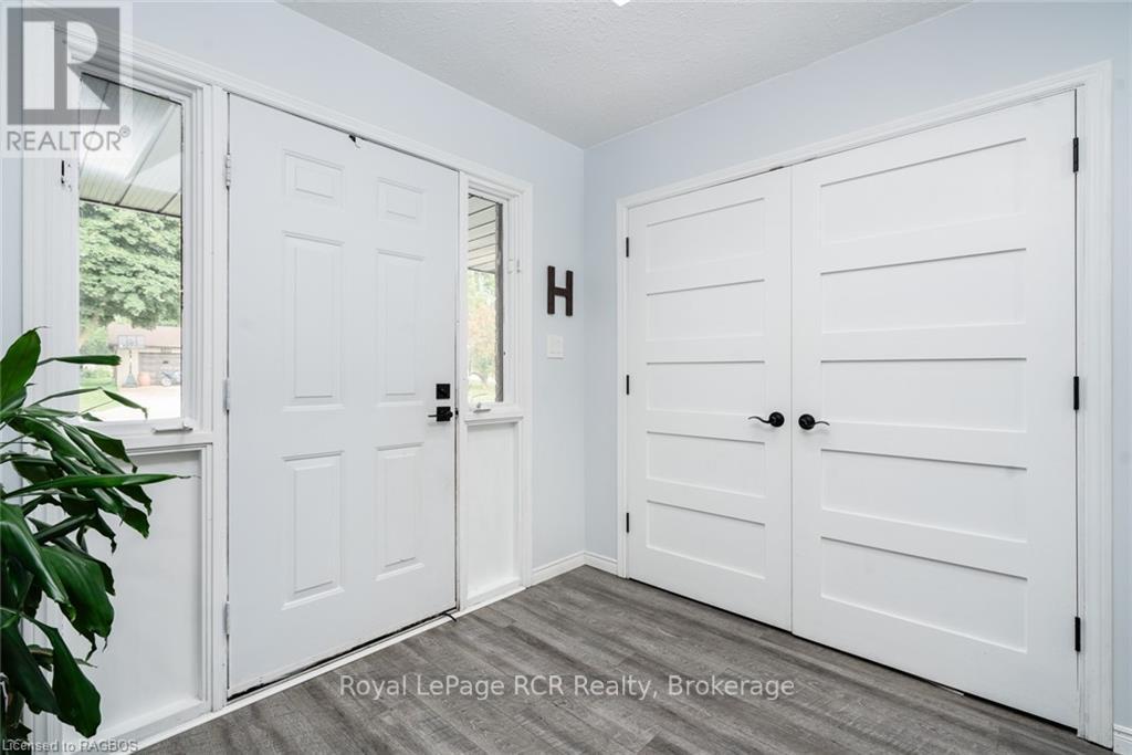 216 Fisher Crescent, West Grey, Ontario  N0G 1C0 - Photo 10 - X10847326