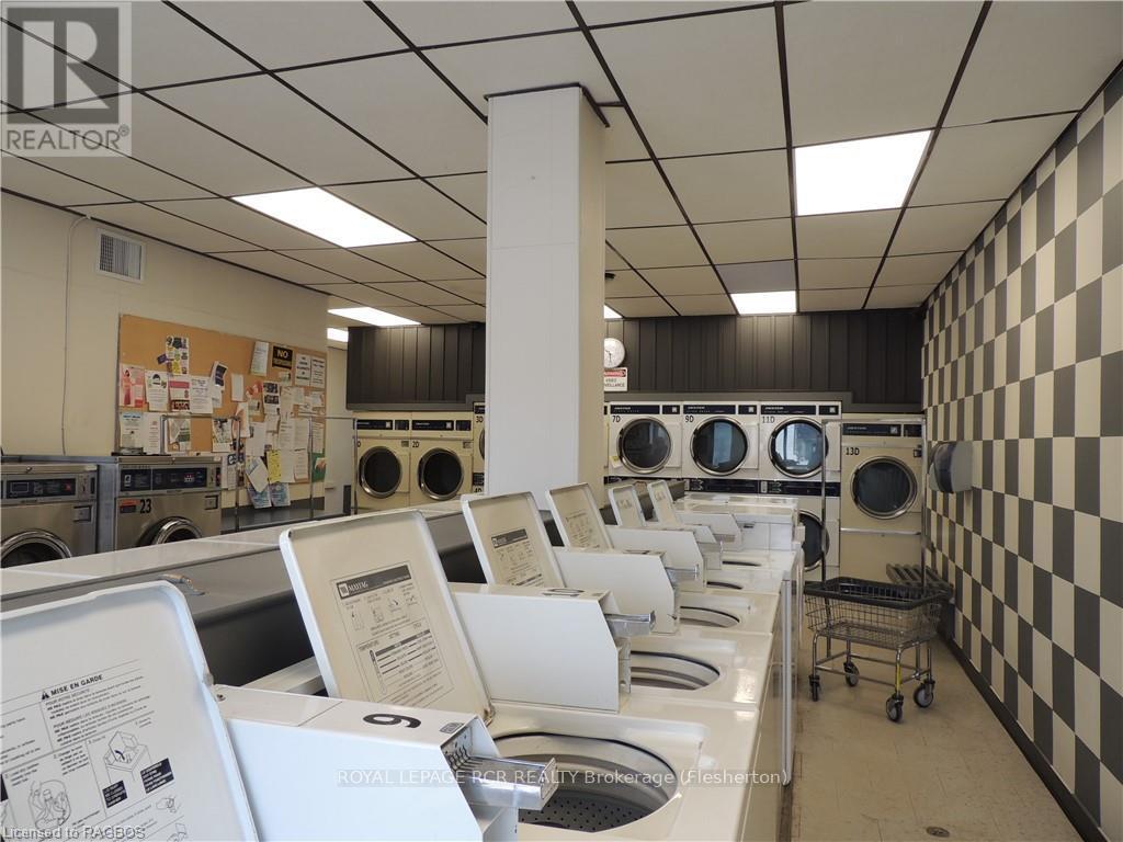 203 Garafraxa Street S, West Grey (Durham), Ontario  N0G 1R0 - Photo 4 - X10848117