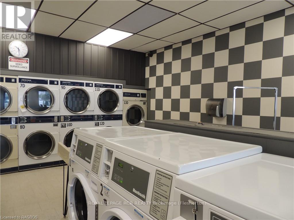 203 Garafraxa Street S, West Grey (Durham), Ontario  N0G 1R0 - Photo 5 - X10848117