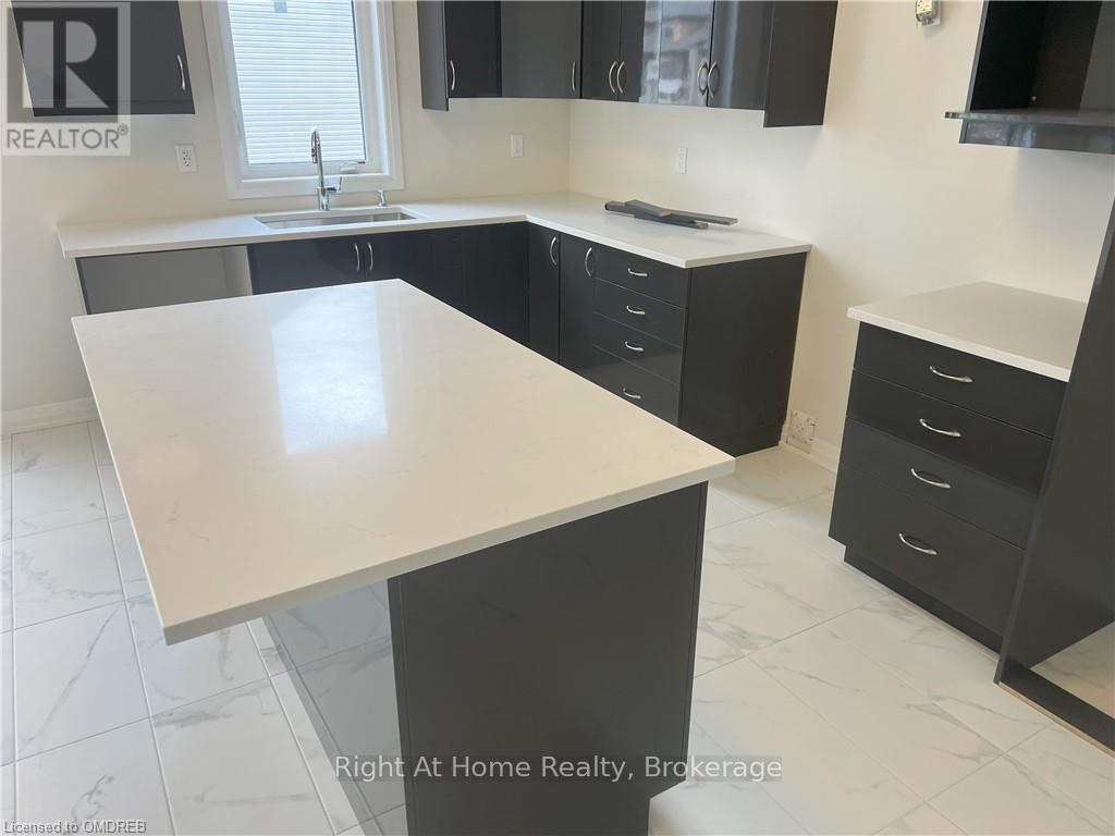 3188 Searidge Street, Severn (West Shore), Ontario  L3V 8R1 - Photo 23 - S11880092