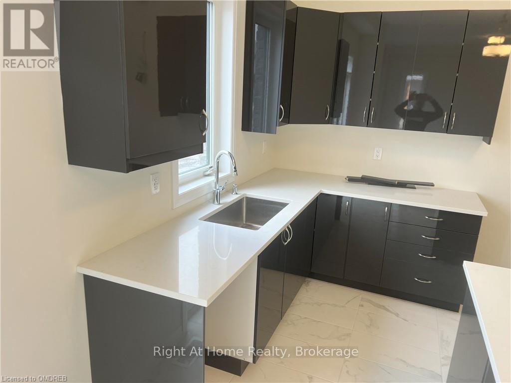 3188 Searidge Street, Severn (West Shore), Ontario  L3V 8R1 - Photo 24 - S11880092
