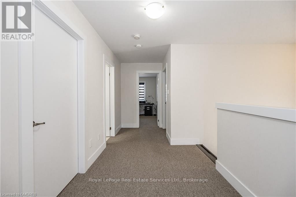 46 Creek Ridge Street, Kitchener, Ontario  N2R 0B6 - Photo 24 - X10443904