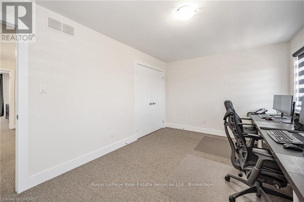 46 Creek Ridge Street, Kitchener, Ontario  N2R 0B6 - Photo 29 - X10443904