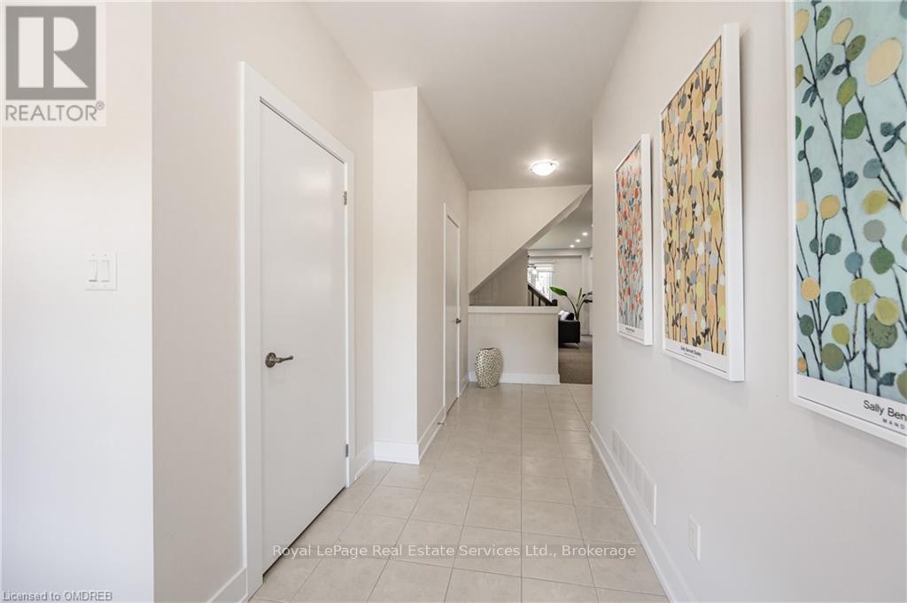 46 Creek Ridge Street, Kitchener, Ontario  N2R 0B6 - Photo 6 - X10443904