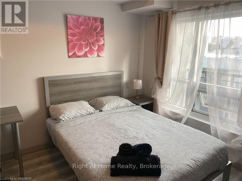 B510 - 275 Larch Street, Waterloo, Ontario  N2L 0J2 - Photo 10 - X11880127