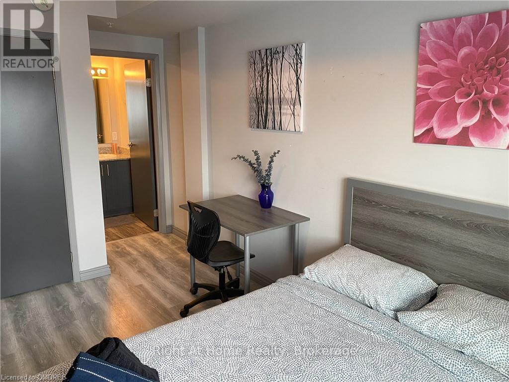 B510 - 275 Larch Street, Waterloo, Ontario  N2L 0J2 - Photo 12 - X11880127