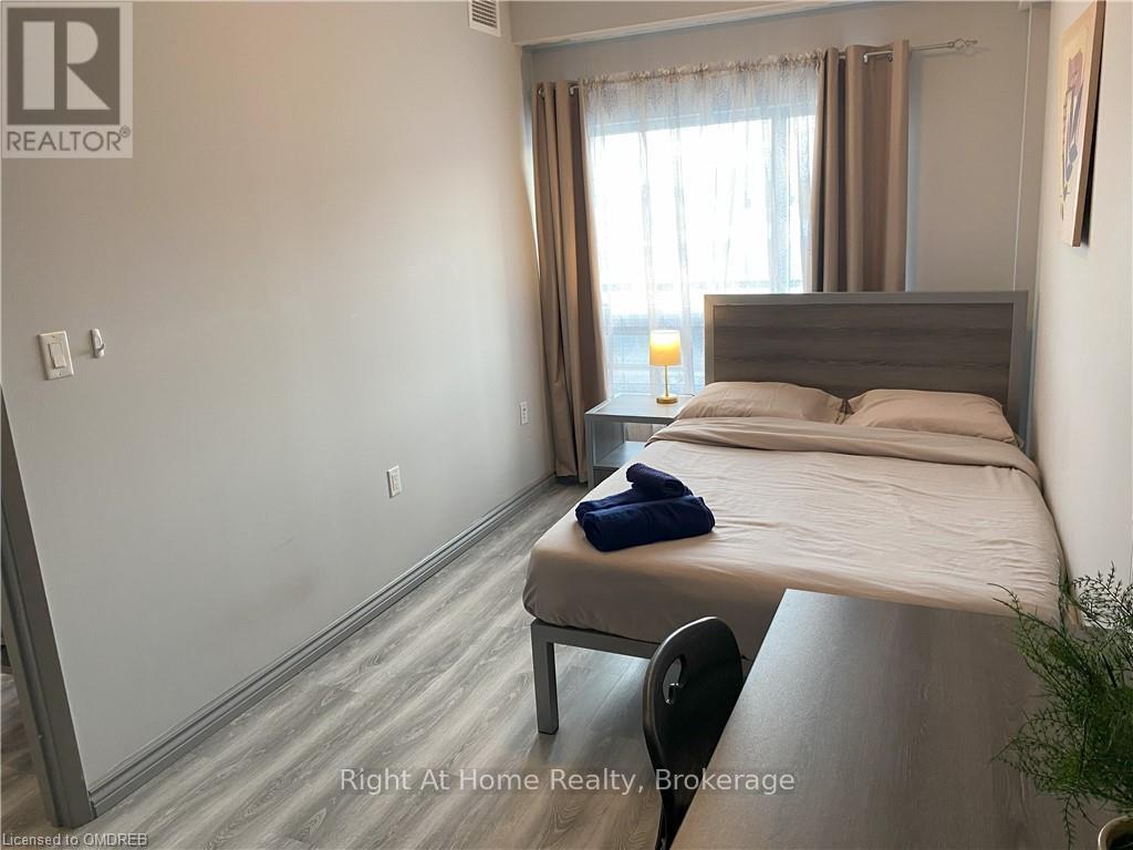 B510 - 275 Larch Street, Waterloo, Ontario  N2L 0J2 - Photo 19 - X11880127