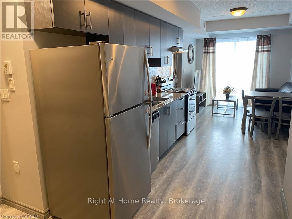 B510 - 275 Larch Street, Waterloo, Ontario  N2L 0J2 - Photo 4 - X11880127